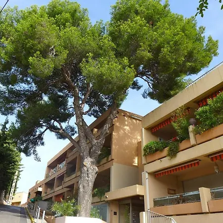 Centre 2 Etoiles Ideal Emplacement Apartment *